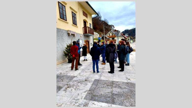 Ogled Šubičeve hiše v Poljanah (foto: Urška Perenič)